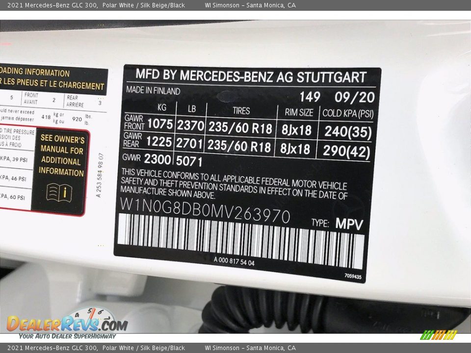 2021 Mercedes-Benz GLC 300 Polar White / Silk Beige/Black Photo #11