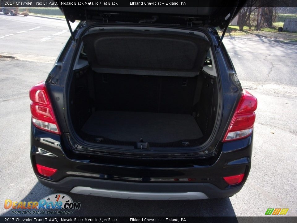 2017 Chevrolet Trax LT AWD Mosaic Black Metallic / Jet Black Photo #9