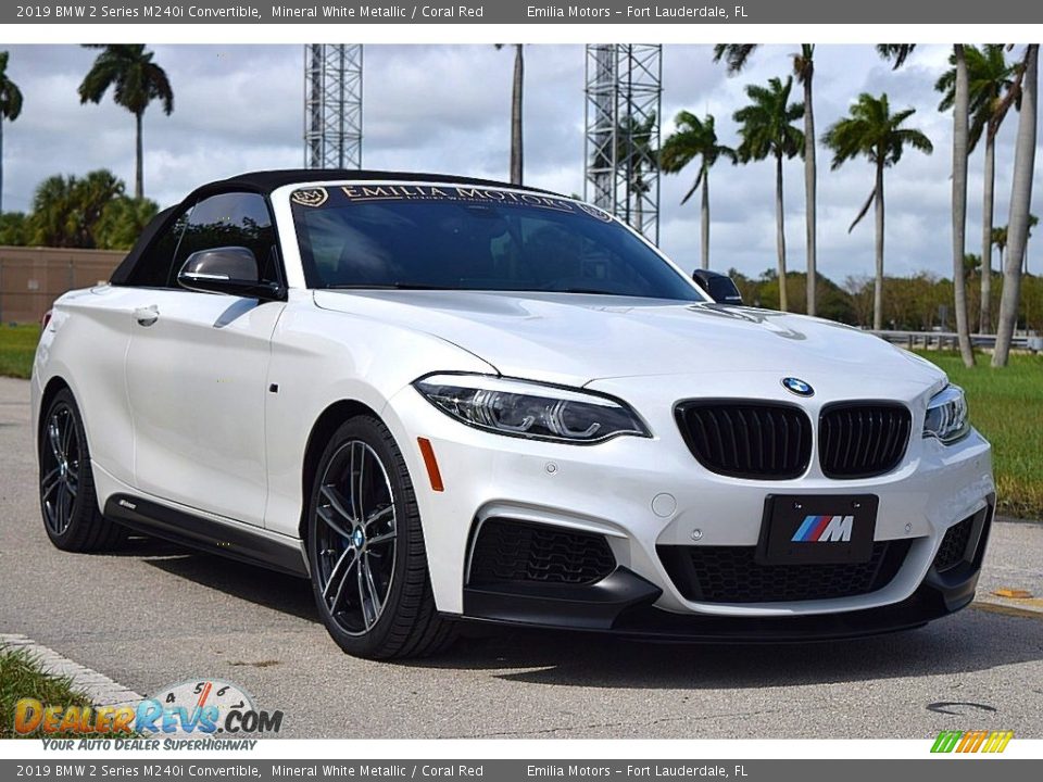 Front 3/4 View of 2019 BMW 2 Series M240i Convertible Photo #11