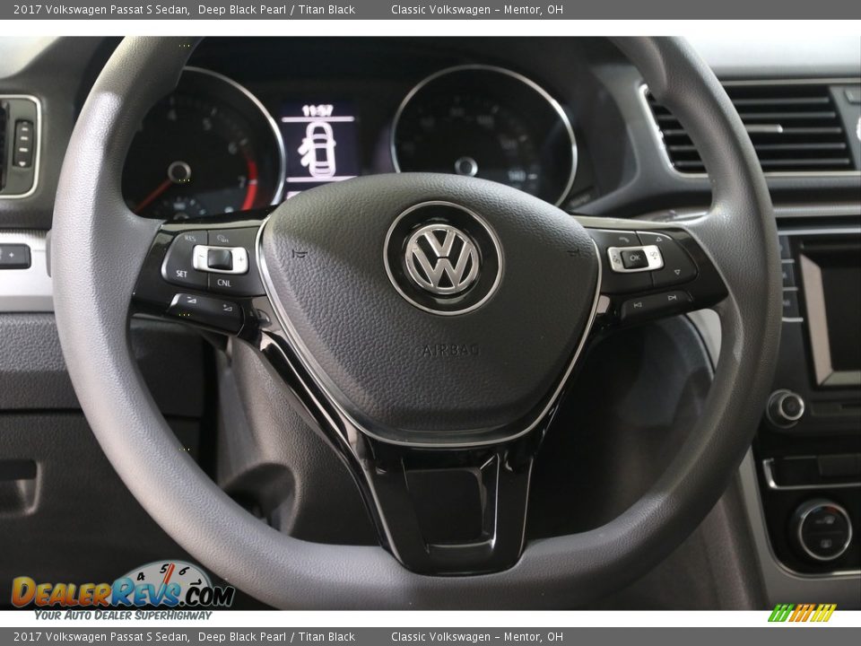2017 Volkswagen Passat S Sedan Deep Black Pearl / Titan Black Photo #7