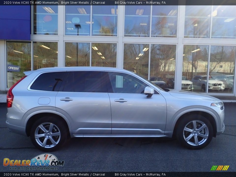 2020 Volvo XC90 T6 AWD Momentum Bright Silver Metallic / Charcoal Photo #2