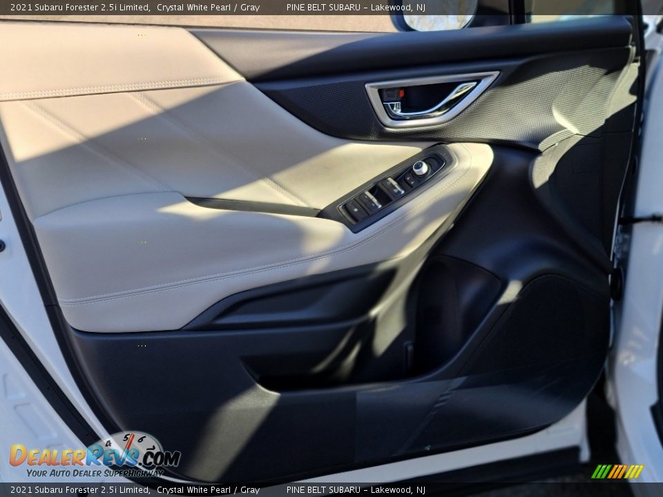 2021 Subaru Forester 2.5i Limited Crystal White Pearl / Gray Photo #12