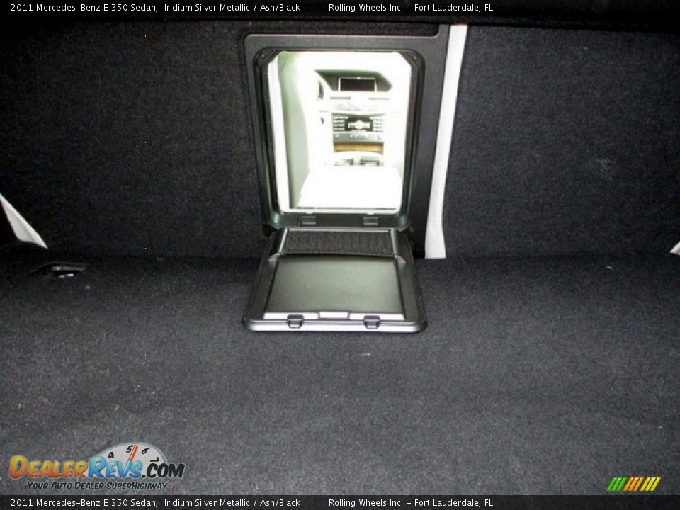 2011 Mercedes-Benz E 350 Sedan Iridium Silver Metallic / Ash/Black Photo #35