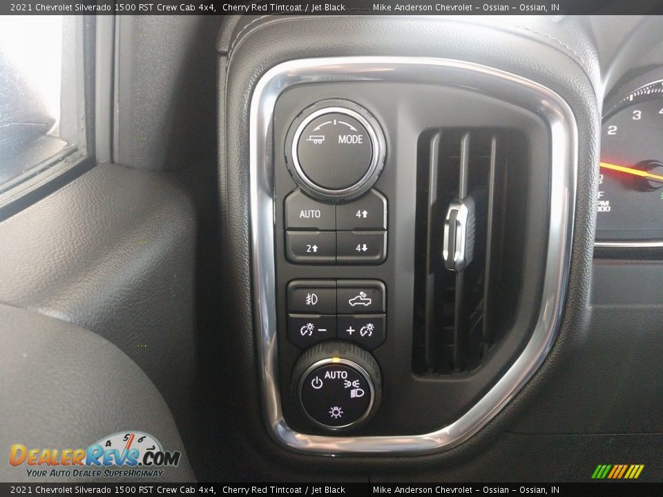 Controls of 2021 Chevrolet Silverado 1500 RST Crew Cab 4x4 Photo #25
