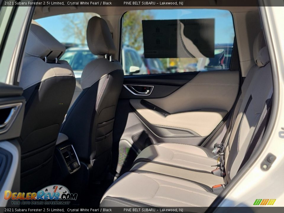2021 Subaru Forester 2.5i Limited Crystal White Pearl / Black Photo #9