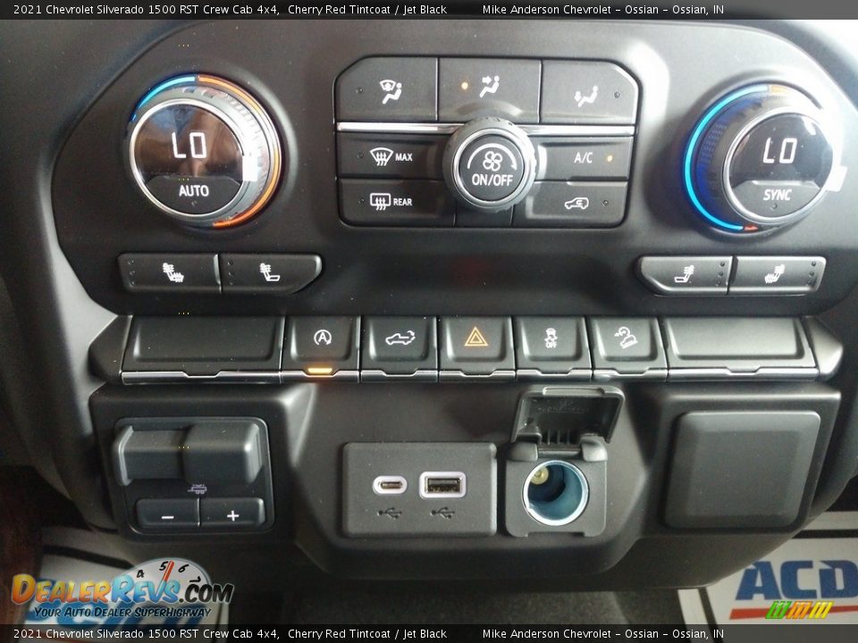 Controls of 2021 Chevrolet Silverado 1500 RST Crew Cab 4x4 Photo #31