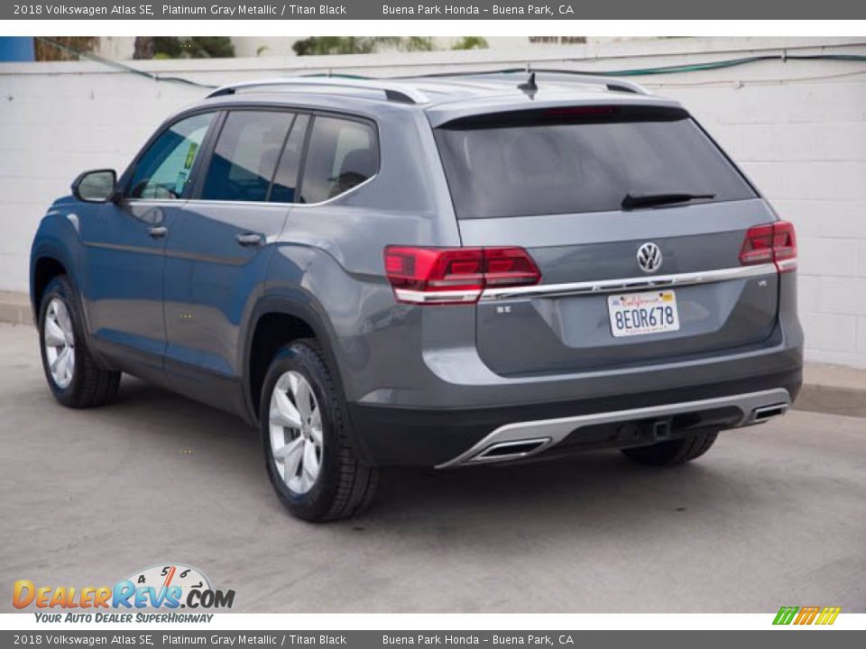 2018 Volkswagen Atlas SE Platinum Gray Metallic / Titan Black Photo #2