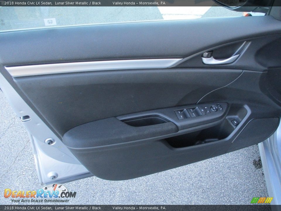 2018 Honda Civic LX Sedan Lunar Silver Metallic / Black Photo #10