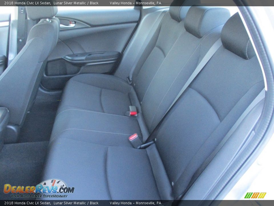 2018 Honda Civic LX Sedan Lunar Silver Metallic / Black Photo #12