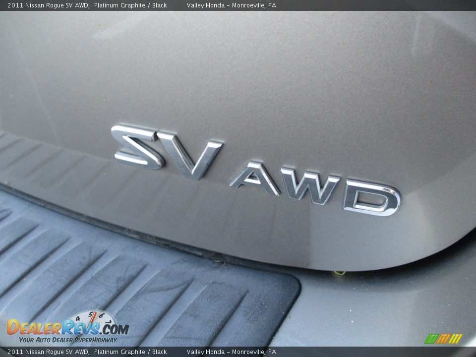 2011 Nissan Rogue SV AWD Platinum Graphite / Black Photo #6