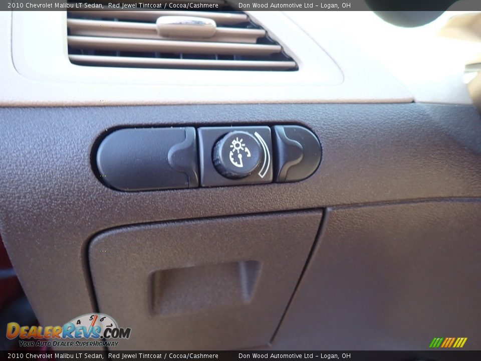 2010 Chevrolet Malibu LT Sedan Red Jewel Tintcoat / Cocoa/Cashmere Photo #18