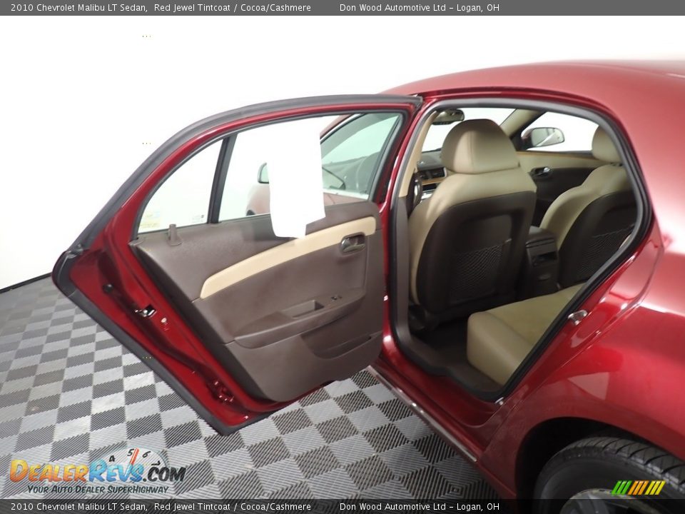 2010 Chevrolet Malibu LT Sedan Red Jewel Tintcoat / Cocoa/Cashmere Photo #31
