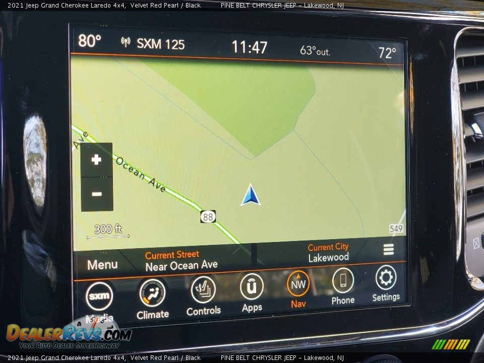 Navigation of 2021 Jeep Grand Cherokee Laredo 4x4 Photo #14