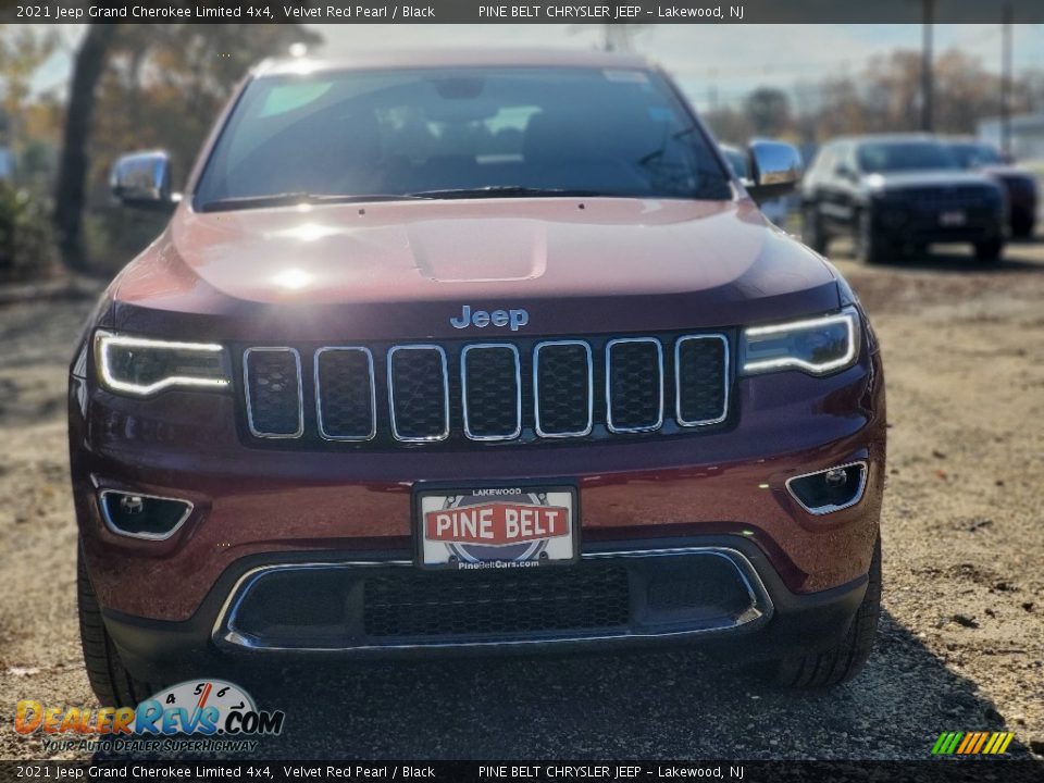 2021 Jeep Grand Cherokee Limited 4x4 Velvet Red Pearl / Black Photo #3