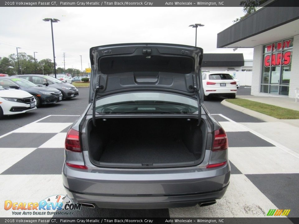 2018 Volkswagen Passat GT Platinum Gray Metallic / Titan Black/Moonrock Gray Photo #5