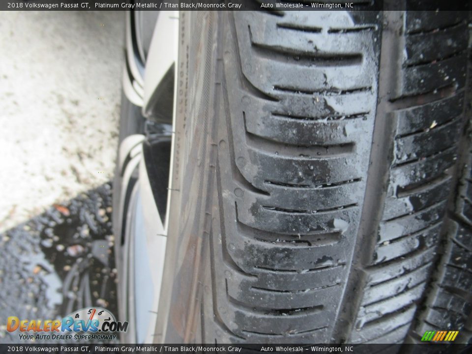 2018 Volkswagen Passat GT Platinum Gray Metallic / Titan Black/Moonrock Gray Photo #8