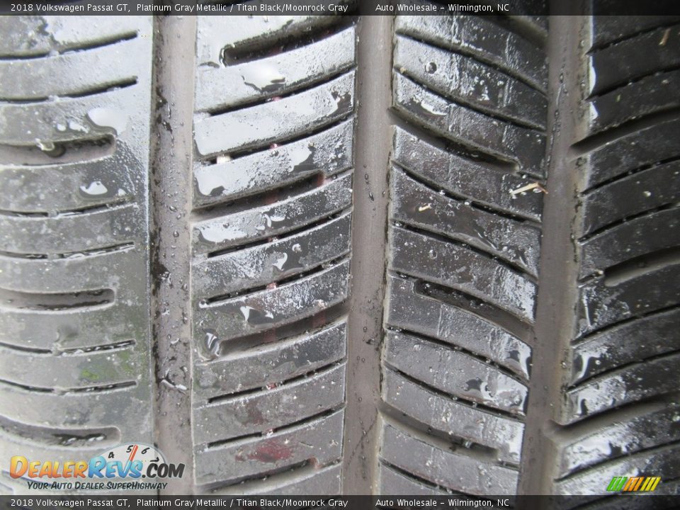 2018 Volkswagen Passat GT Platinum Gray Metallic / Titan Black/Moonrock Gray Photo #9