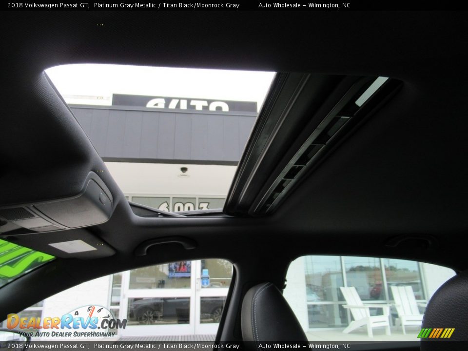 2018 Volkswagen Passat GT Platinum Gray Metallic / Titan Black/Moonrock Gray Photo #14