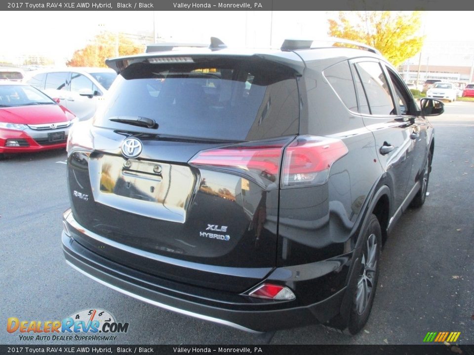 2017 Toyota RAV4 XLE AWD Hybrid Black / Black Photo #5