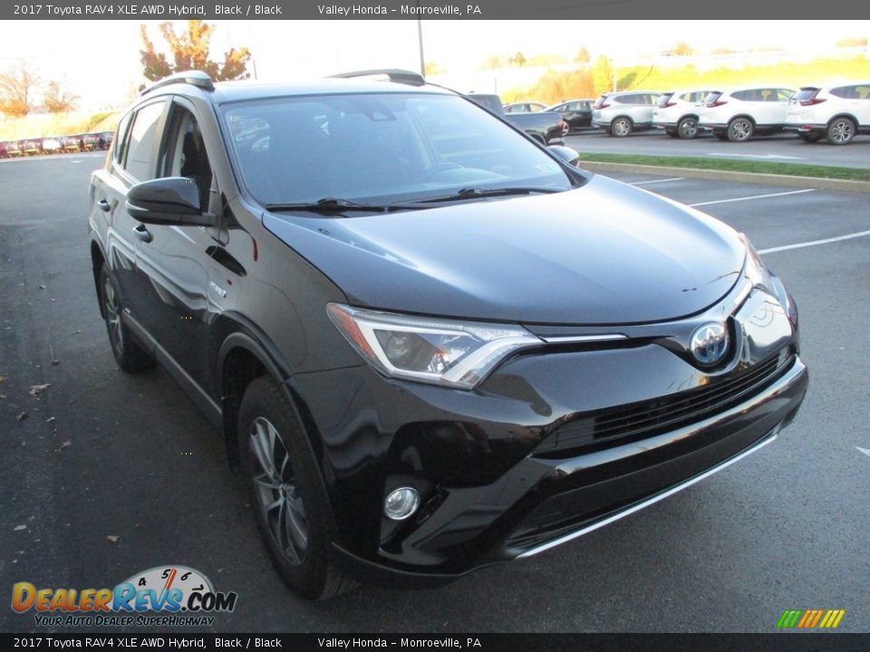 2017 Toyota RAV4 XLE AWD Hybrid Black / Black Photo #8