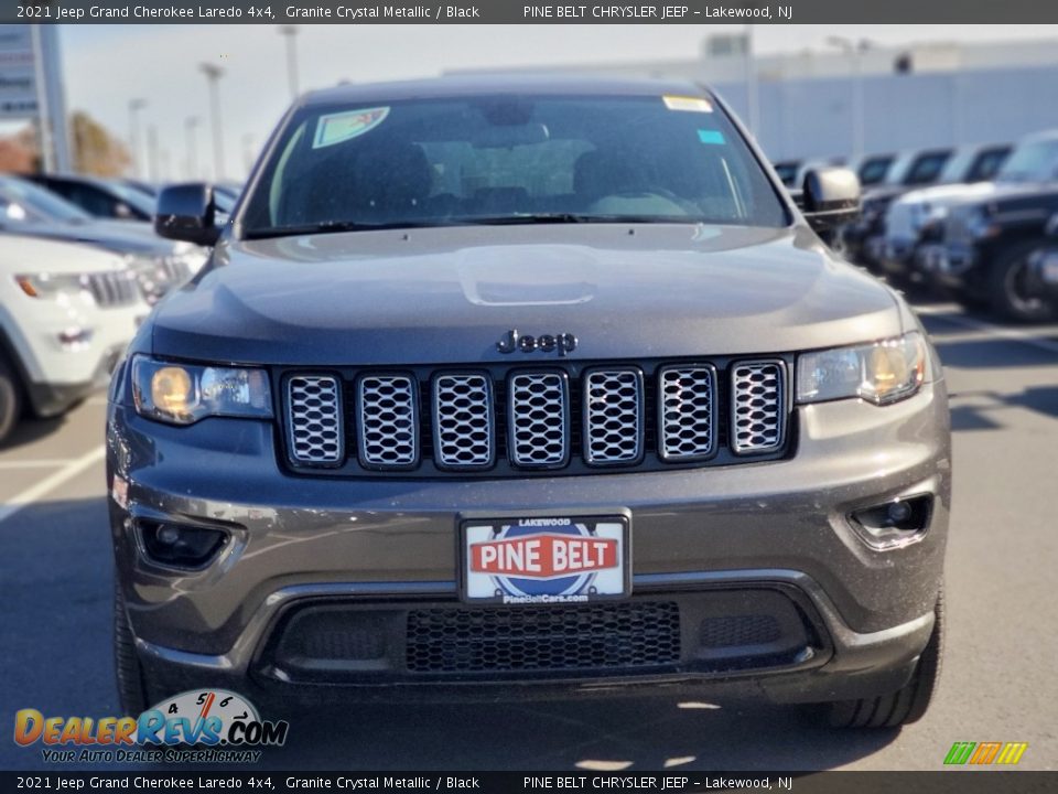 2021 Jeep Grand Cherokee Laredo 4x4 Granite Crystal Metallic / Black Photo #3