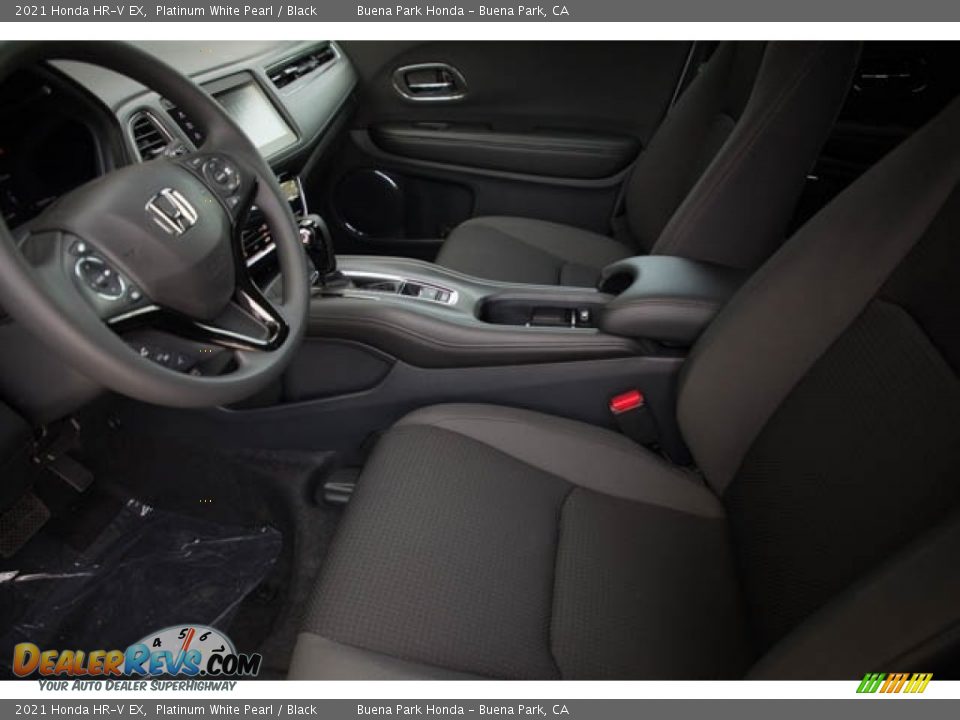 2021 Honda HR-V EX Platinum White Pearl / Black Photo #16