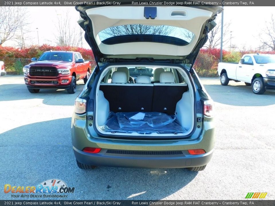 2021 Jeep Compass Latitude 4x4 Olive Green Pearl / Black/Ski Gray Photo #7