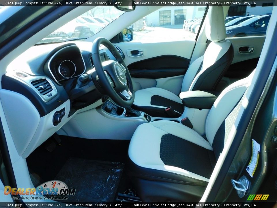 Black/Ski Gray Interior - 2021 Jeep Compass Latitude 4x4 Photo #11
