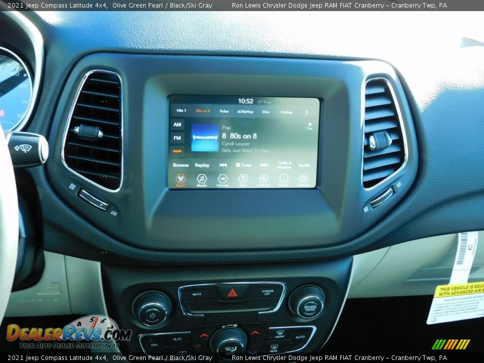2021 Jeep Compass Latitude 4x4 Olive Green Pearl / Black/Ski Gray Photo #15