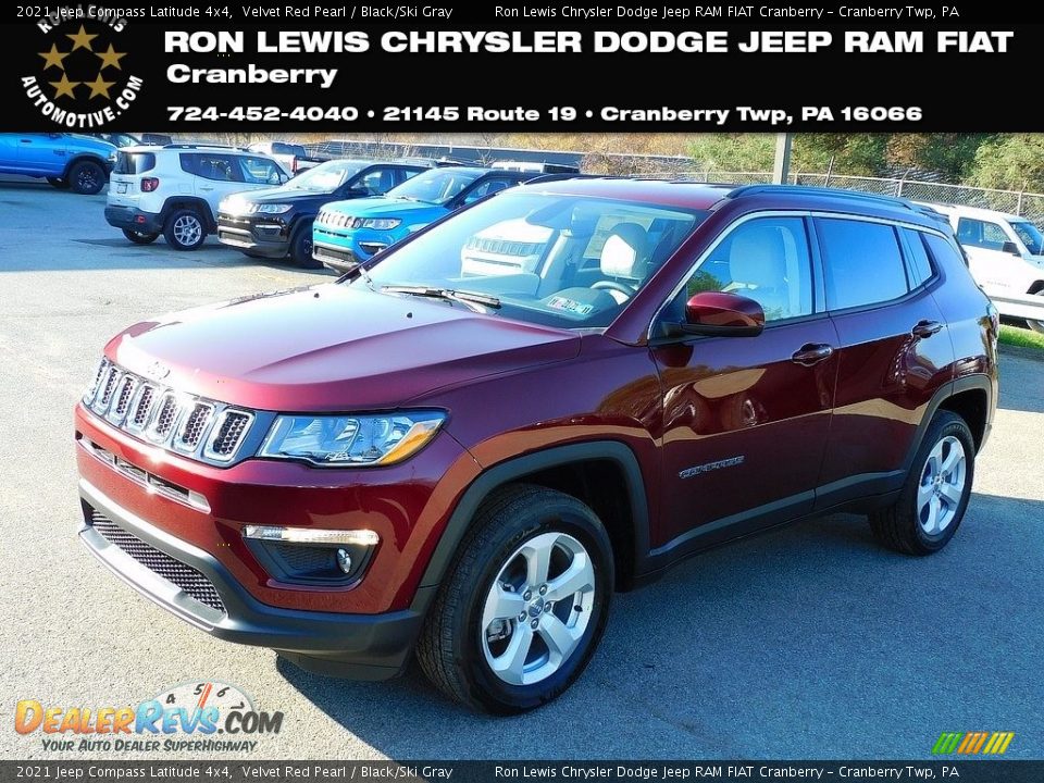 2021 Jeep Compass Latitude 4x4 Velvet Red Pearl / Black/Ski Gray Photo #1
