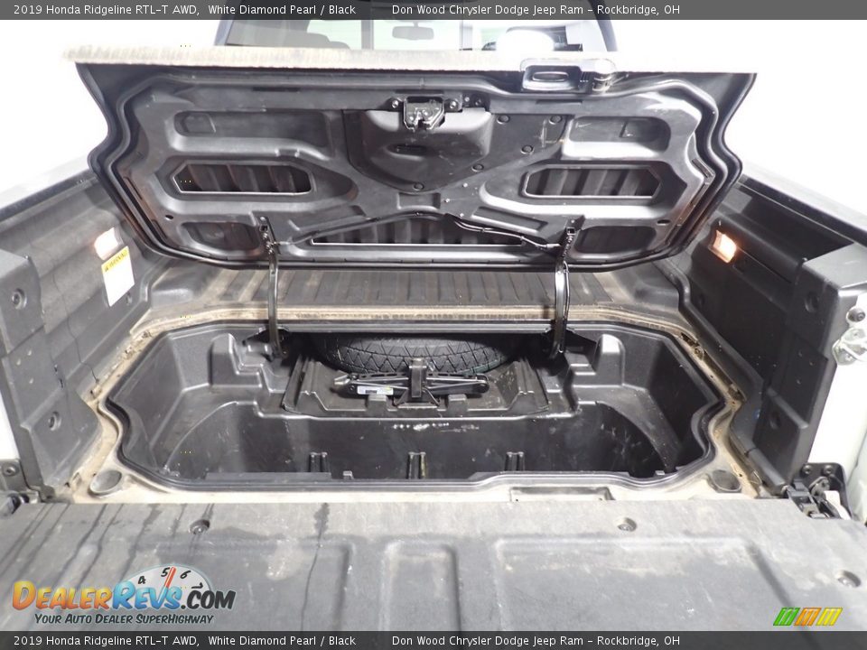 2019 Honda Ridgeline RTL-T AWD White Diamond Pearl / Black Photo #16