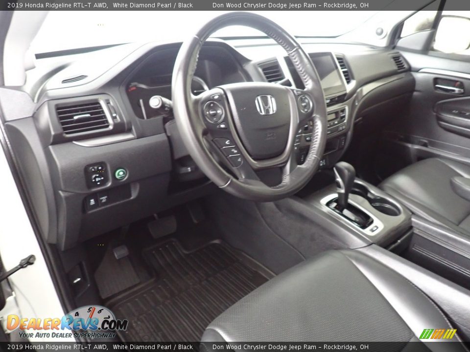 2019 Honda Ridgeline RTL-T AWD White Diamond Pearl / Black Photo #32