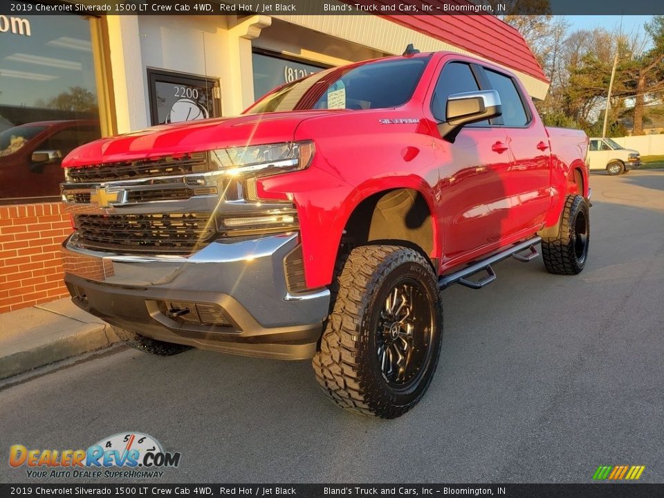 2019 Chevrolet Silverado 1500 LT Crew Cab 4WD Red Hot / Jet Black Photo #2