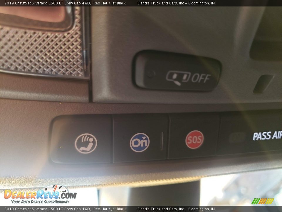 2019 Chevrolet Silverado 1500 LT Crew Cab 4WD Red Hot / Jet Black Photo #28