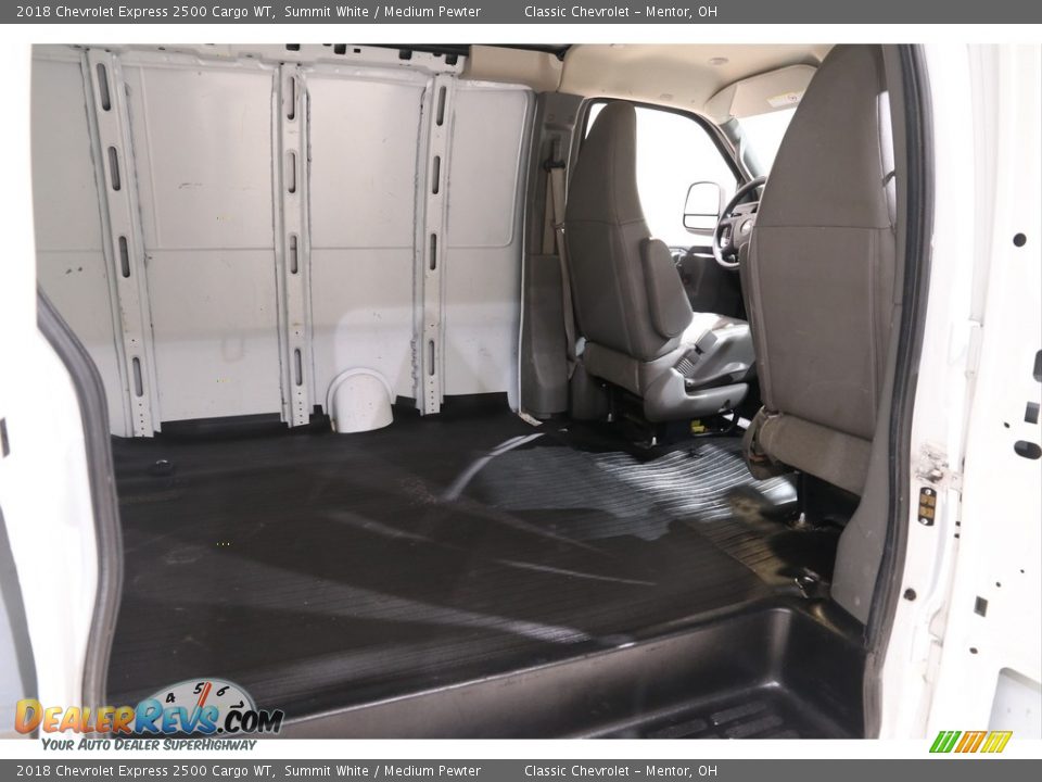 2018 Chevrolet Express 2500 Cargo WT Summit White / Medium Pewter Photo #14