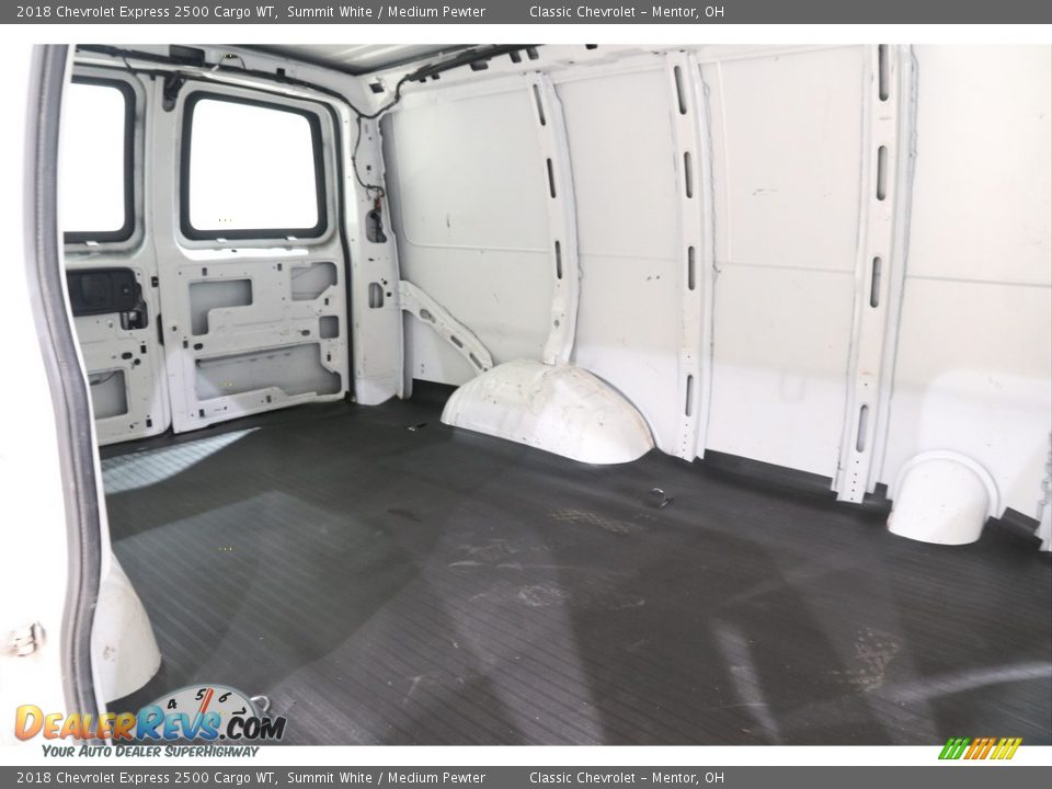 2018 Chevrolet Express 2500 Cargo WT Summit White / Medium Pewter Photo #15