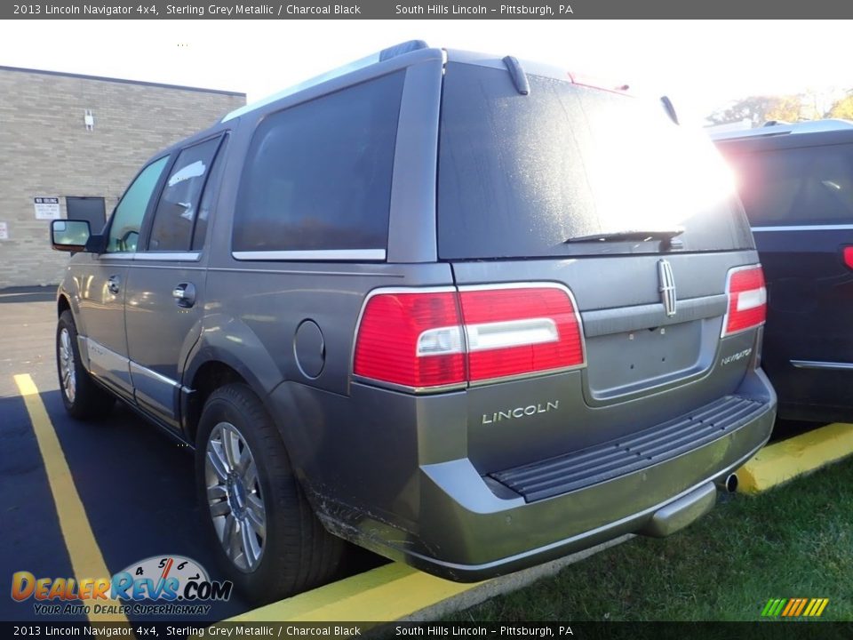 2013 Lincoln Navigator 4x4 Sterling Grey Metallic / Charcoal Black Photo #2