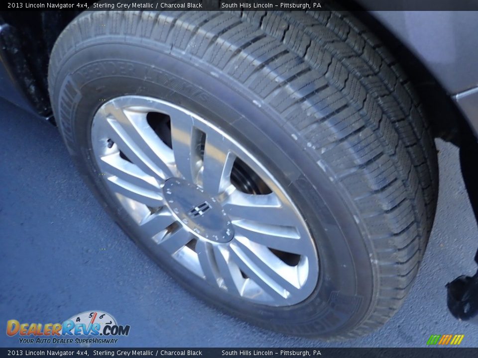 2013 Lincoln Navigator 4x4 Sterling Grey Metallic / Charcoal Black Photo #5