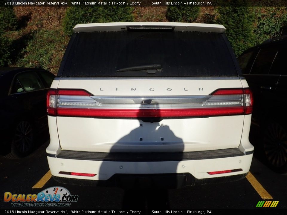 2018 Lincoln Navigator Reserve 4x4 White Platinum Metallic Tri-coat / Ebony Photo #3