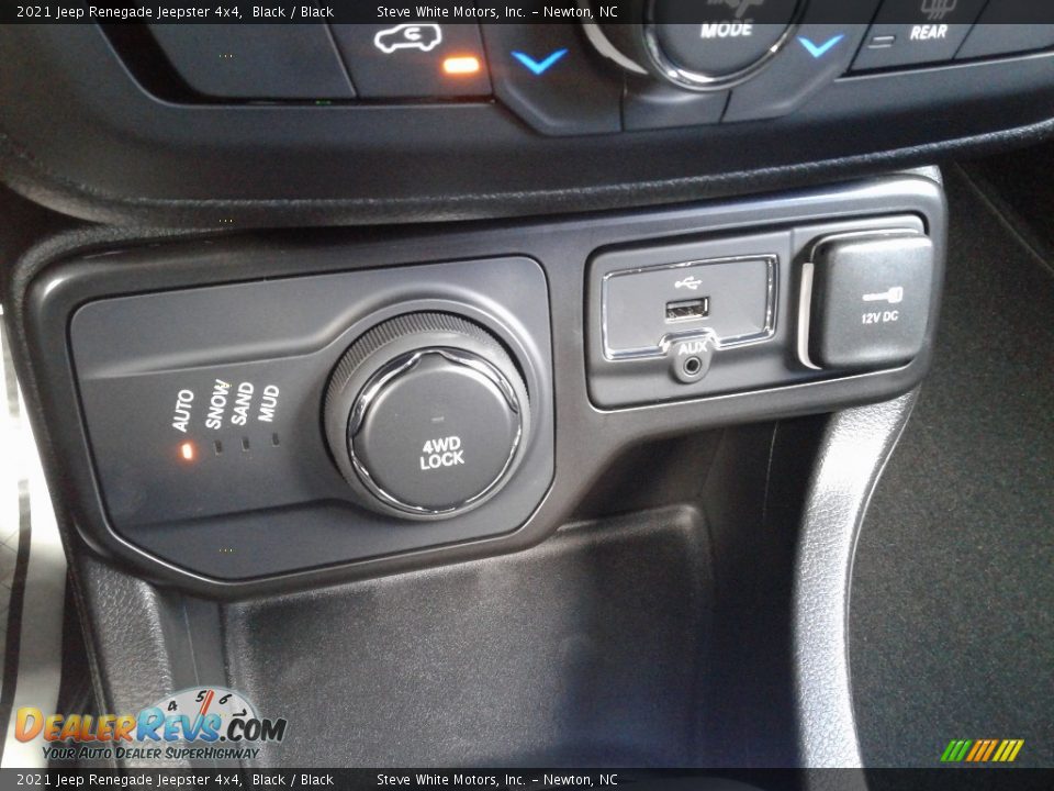 Controls of 2021 Jeep Renegade Jeepster 4x4 Photo #24