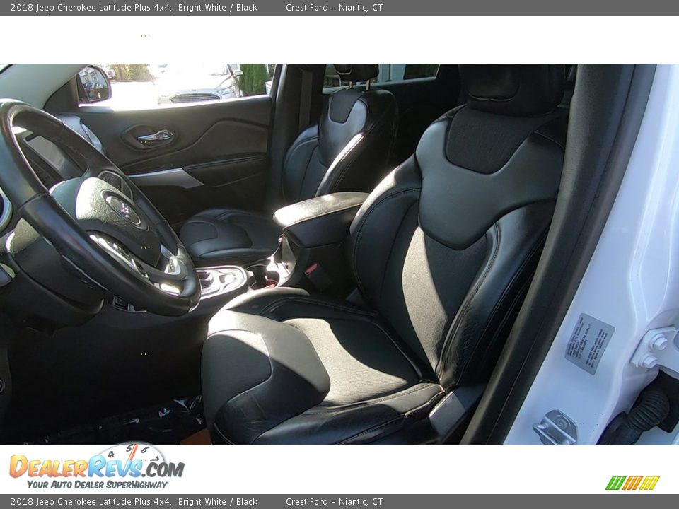 2018 Jeep Cherokee Latitude Plus 4x4 Bright White / Black Photo #10