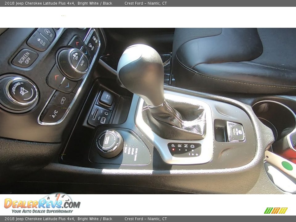 2018 Jeep Cherokee Latitude Plus 4x4 Bright White / Black Photo #15