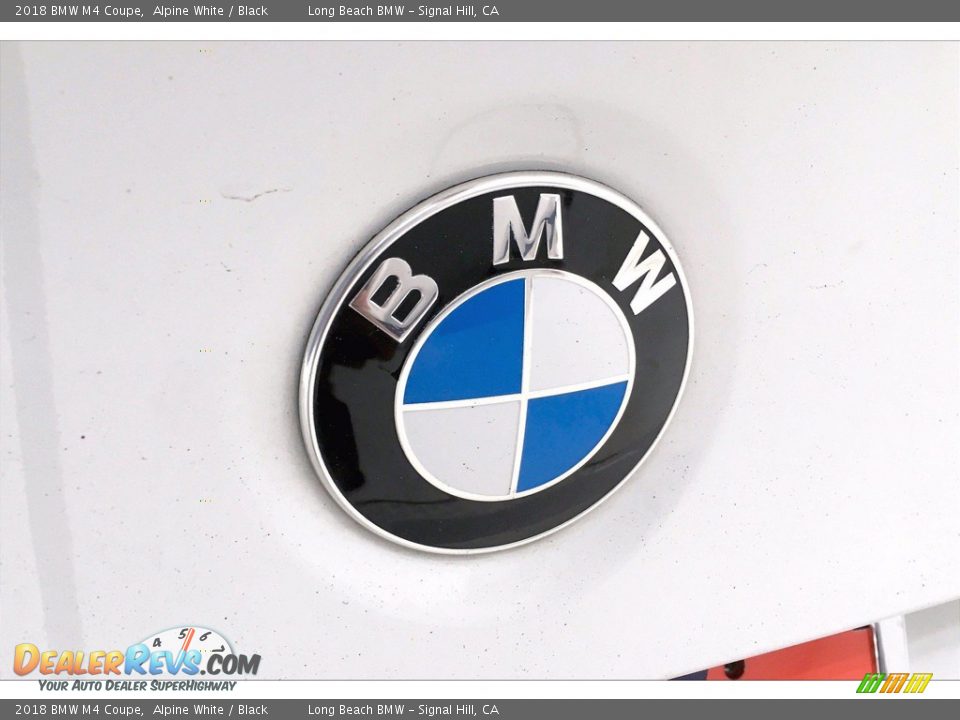 2018 BMW M4 Coupe Alpine White / Black Photo #32