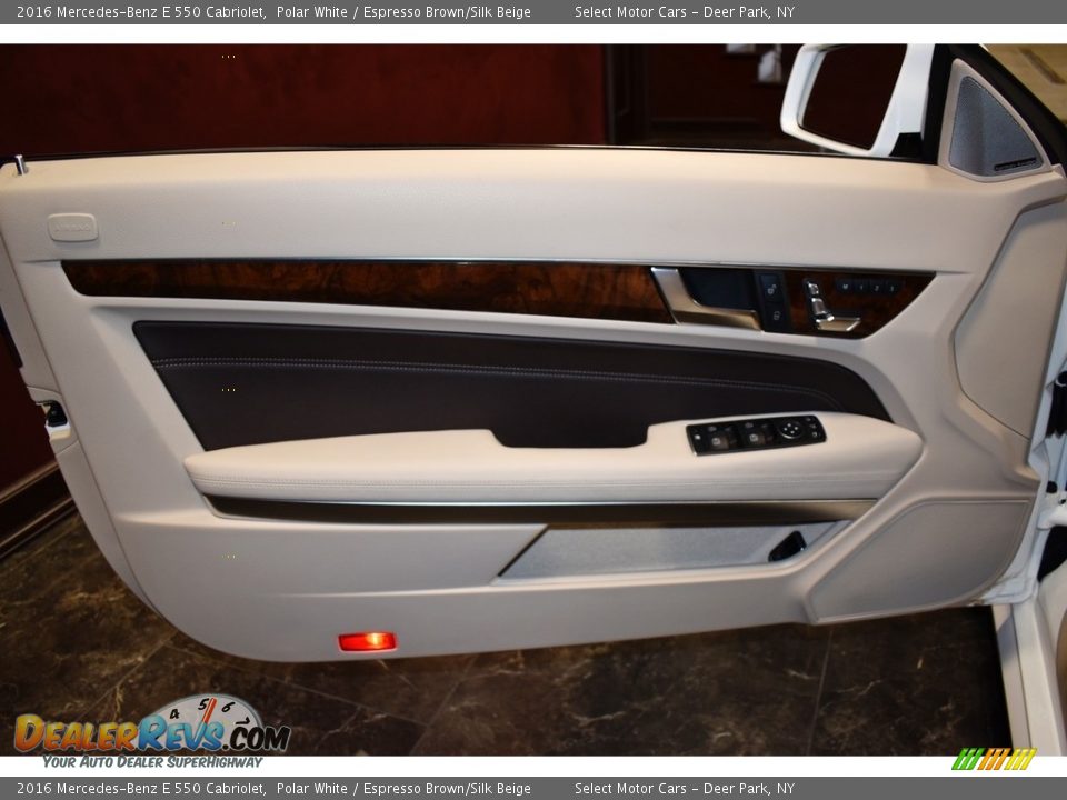 Door Panel of 2016 Mercedes-Benz E 550 Cabriolet Photo #21