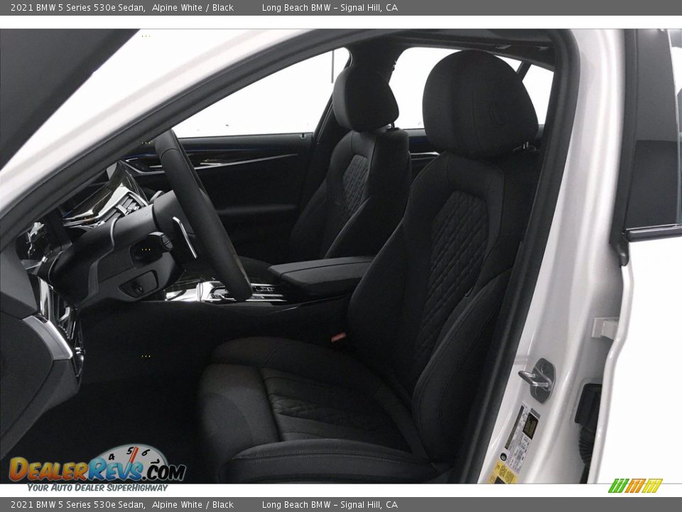 2021 BMW 5 Series 530e Sedan Alpine White / Black Photo #9