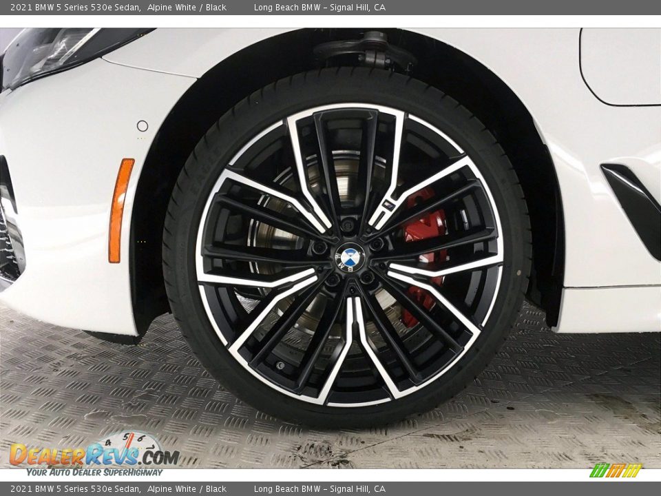 2021 BMW 5 Series 530e Sedan Wheel Photo #12