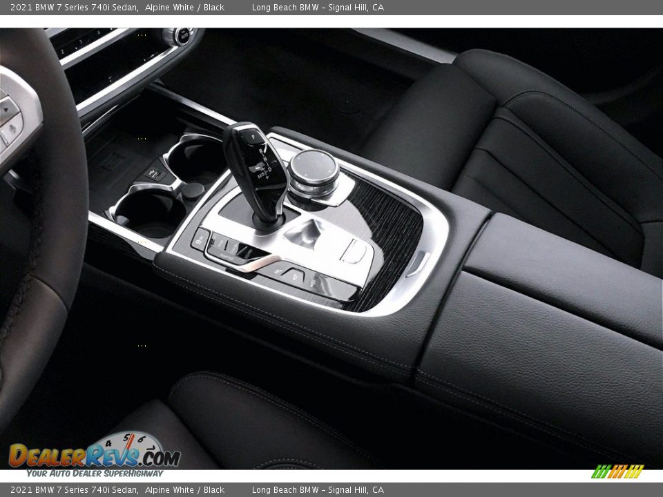 2021 BMW 7 Series 740i Sedan Alpine White / Black Photo #8