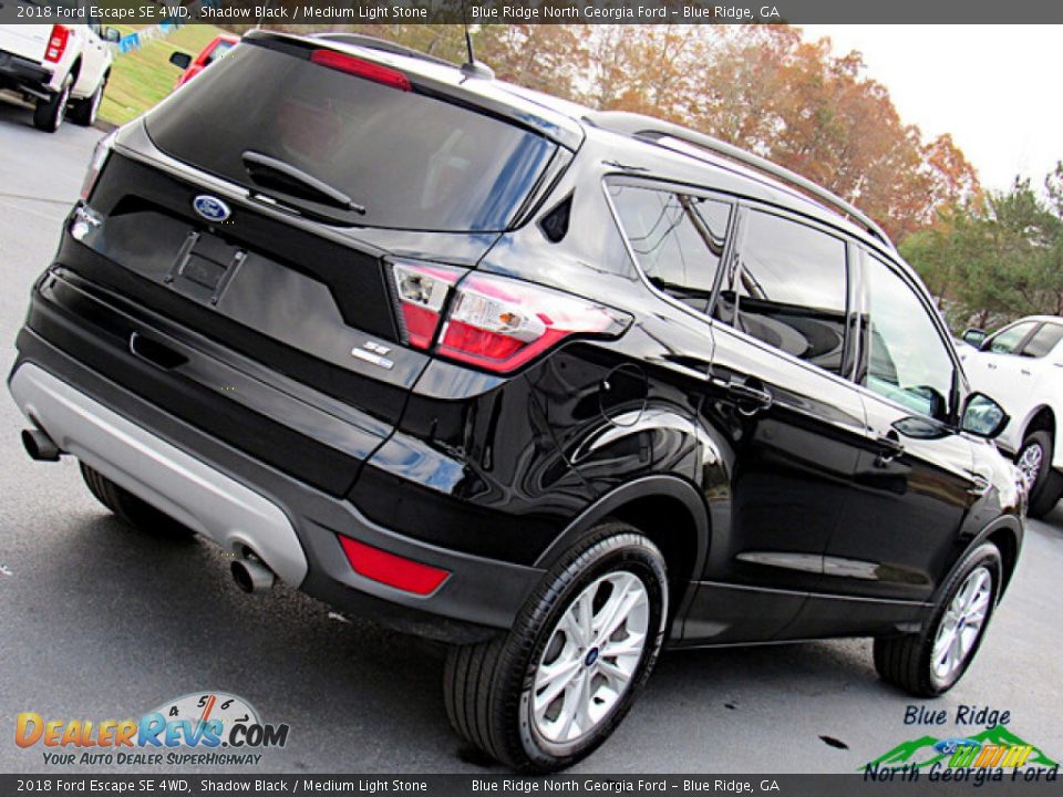 2018 Ford Escape SE 4WD Shadow Black / Medium Light Stone Photo #28