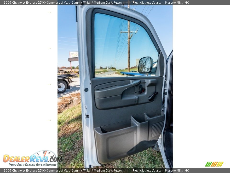 2006 Chevrolet Express 2500 Commercial Van Summit White / Medium Dark Pewter Photo #20