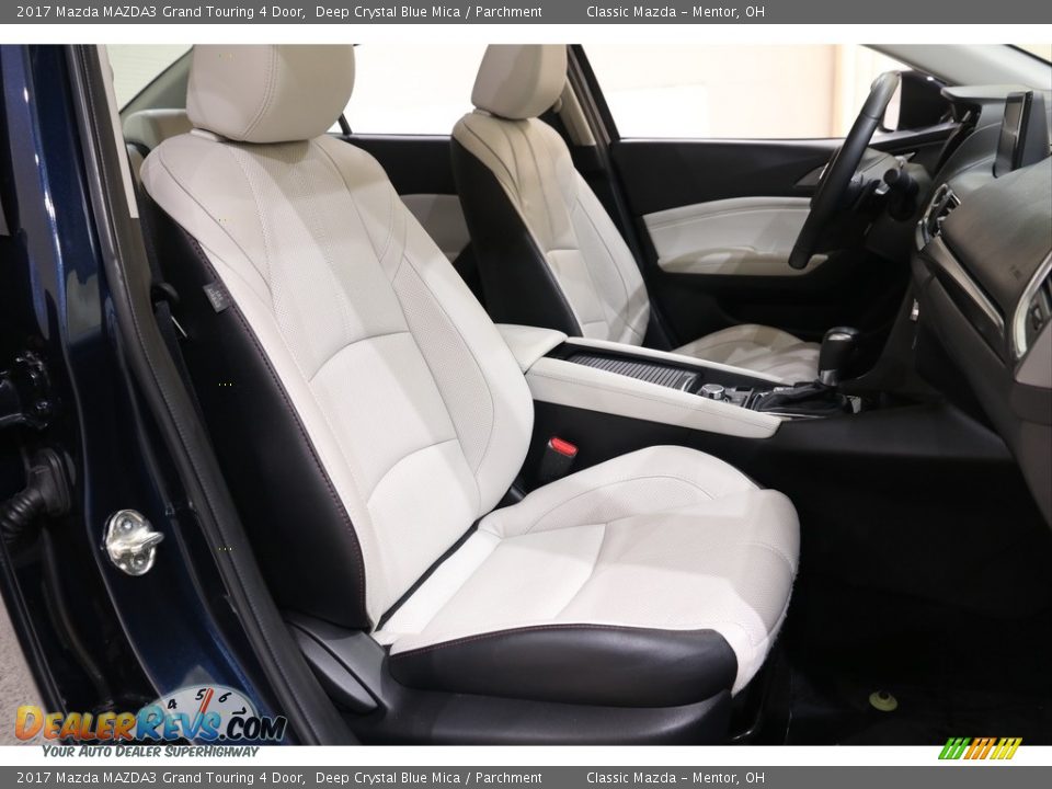 2017 Mazda MAZDA3 Grand Touring 4 Door Deep Crystal Blue Mica / Parchment Photo #16